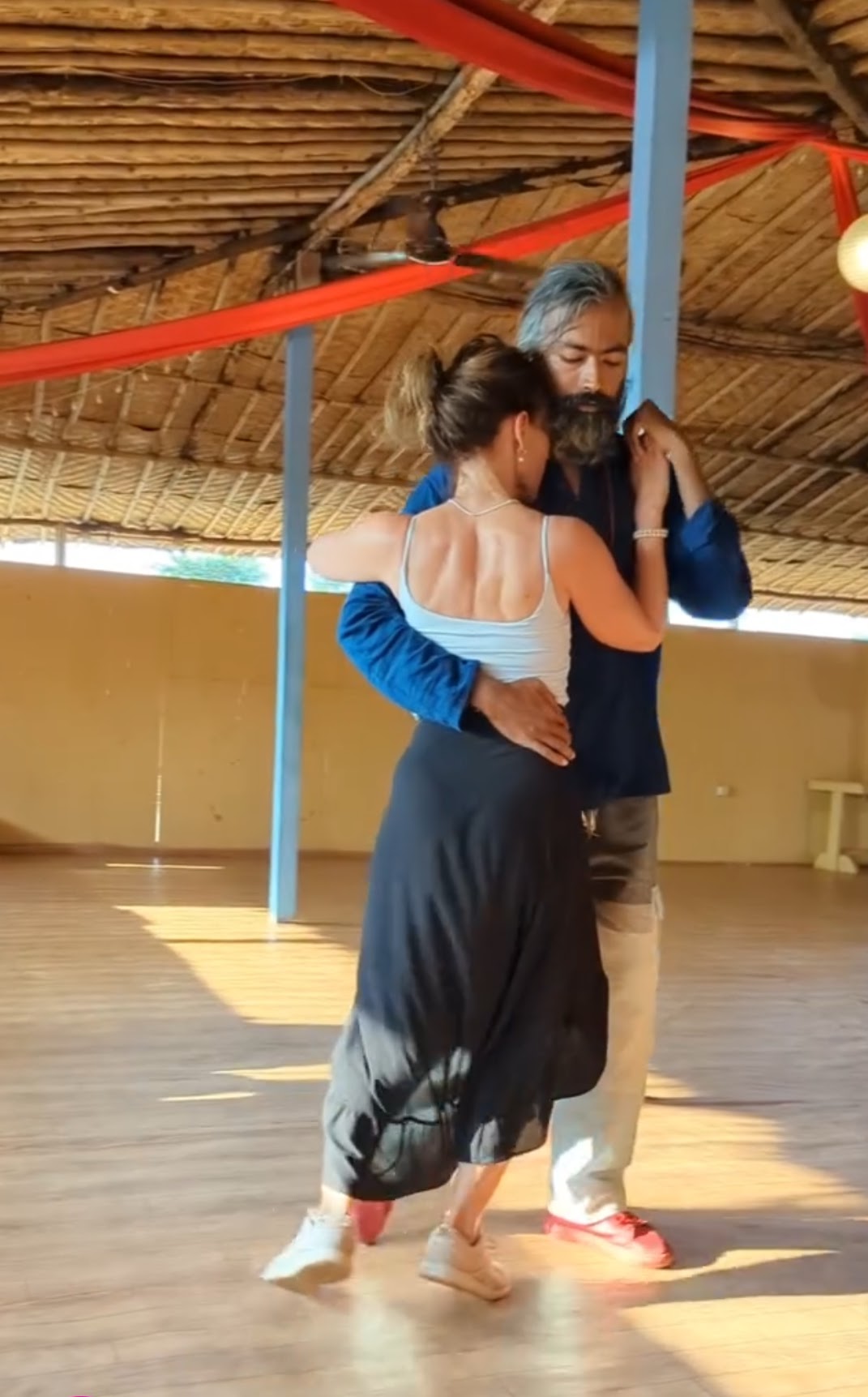 Tango dancers
